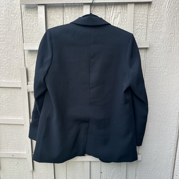 Vince black blazer 🫶🏻✨ - Picture 4 of 4